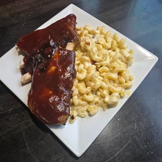 Ribs & Mac and cheese